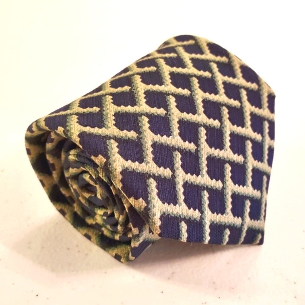 Fendi Necktie Green Geometric Pattern Silk Neck Tie
